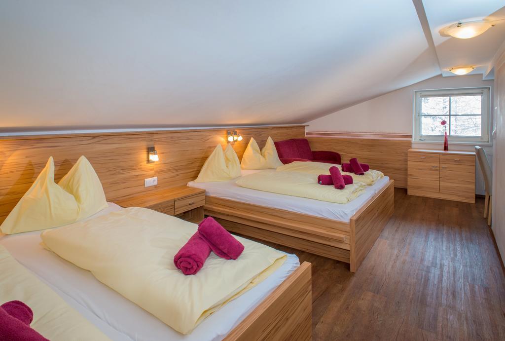 Griessenkarhaus Hotel Flachau Quarto foto